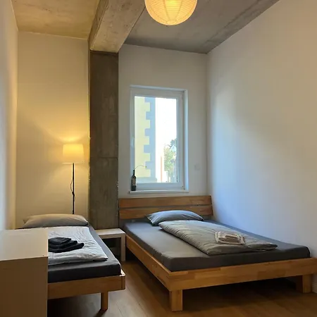 20 شقة فاختبيرغ